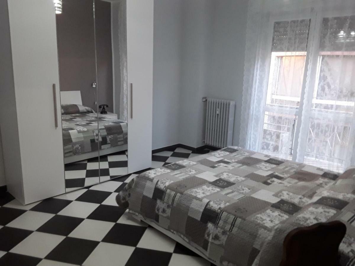 Appartamento Saretta Asti Exteriér fotografie