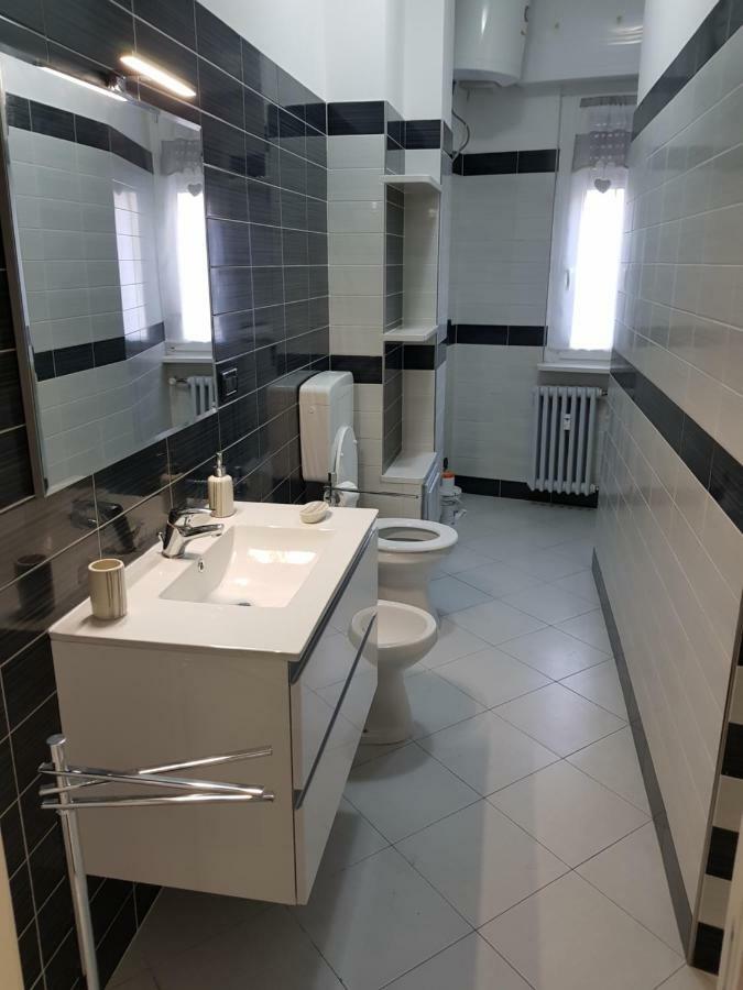 Appartamento Saretta Asti Exteriér fotografie